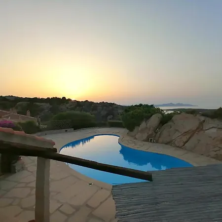 Alba Ruja 1 Holiday home