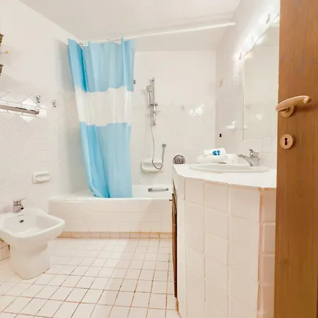 Alba Ruja 1 Holiday home