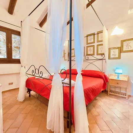Alba Ruja 1 Holiday home *